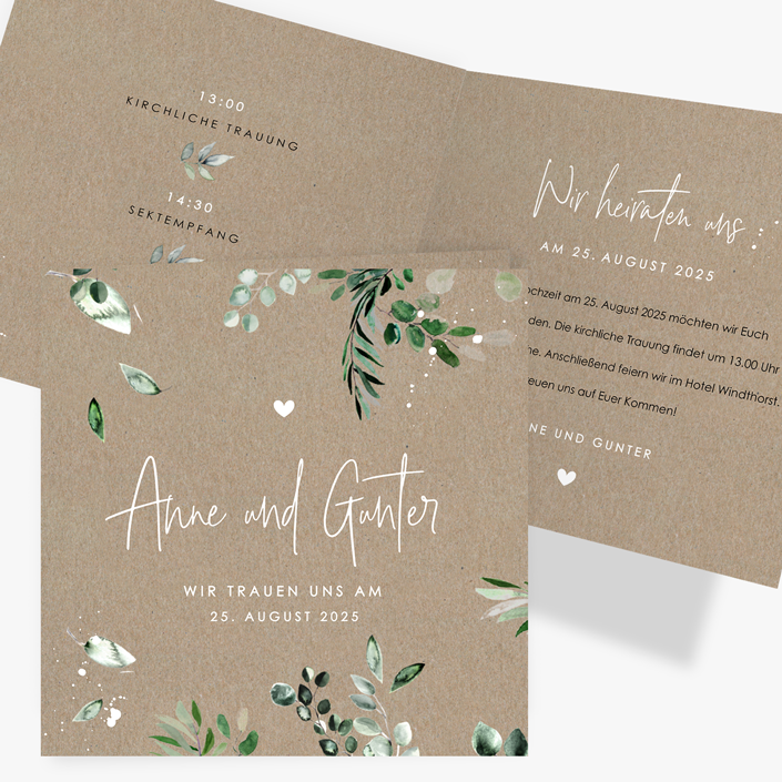 Stilvolle Hochzeitskarte mit Eukalyptuszweigen auf Kraftpapier