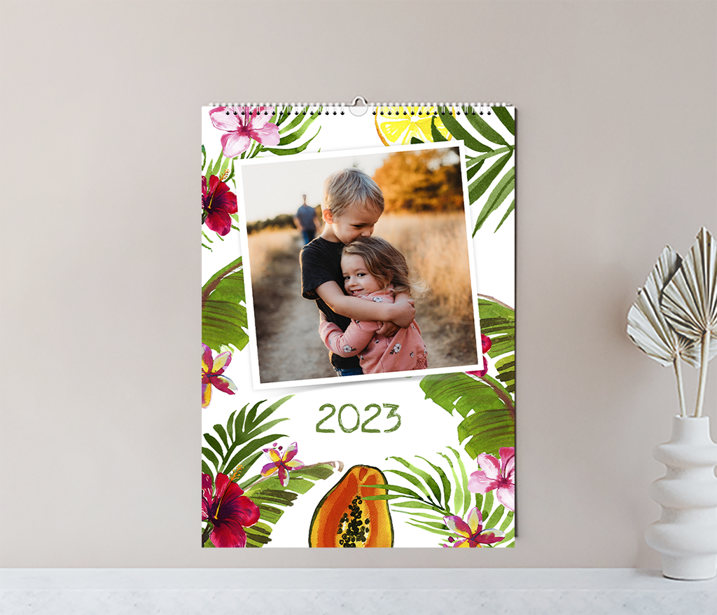 Fotokalender Hochformat mit tropischem Design