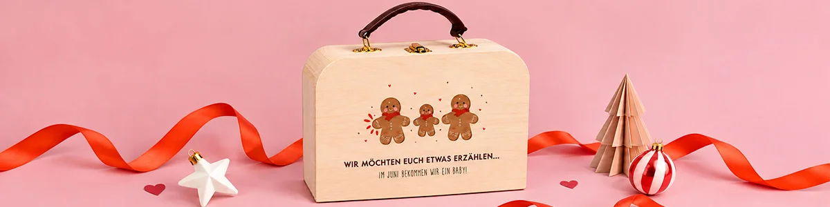 Schwangerschaft verkünden und Babys erstes Weihnachten bei Pretty Orange